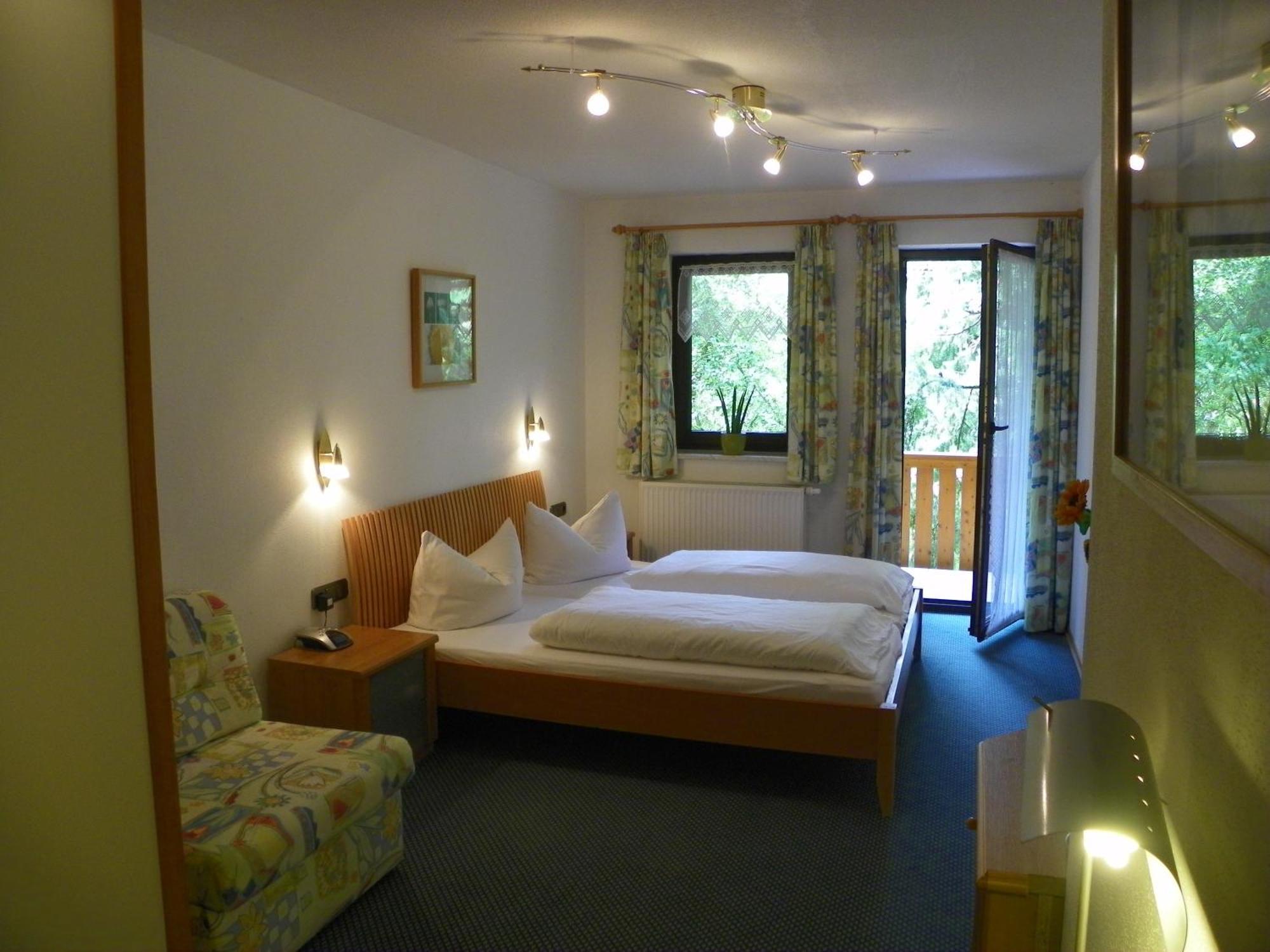 Landhotel Steigerwaldhaus Burghaslach Zewnętrze zdjęcie