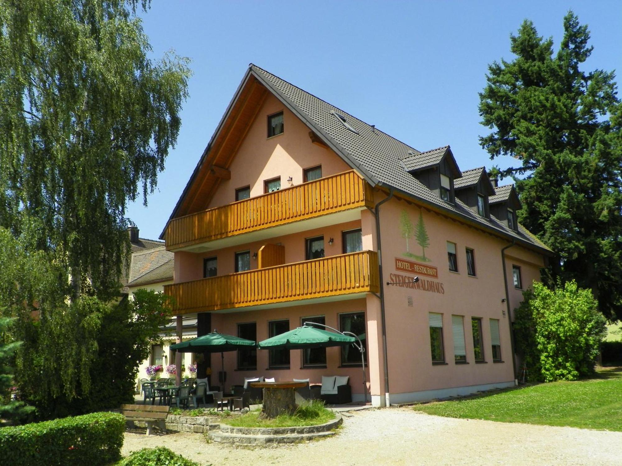 Landhotel Steigerwaldhaus Burghaslach Zewnętrze zdjęcie