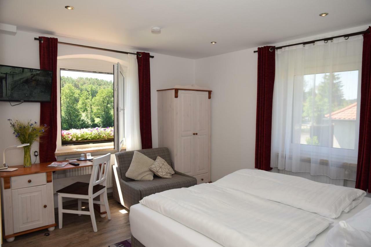 Landhotel Steigerwaldhaus Burghaslach Zewnętrze zdjęcie